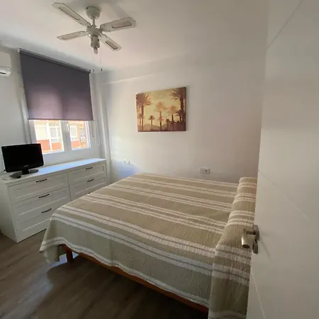 Piso Vacaciones En Familia O Amigos Málaga